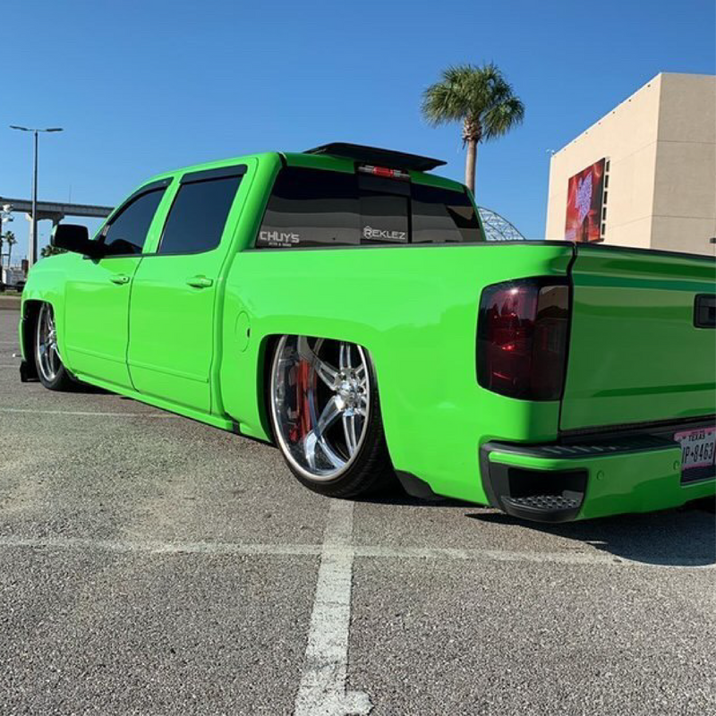 60" Gloss Grass Green Vinyl Car Wrap