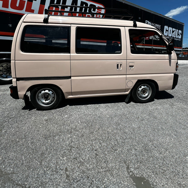 Gloss Perfect Peach Vinyl Car Wrap with a smooth, high-shine peach finish and vibrant color tone.
